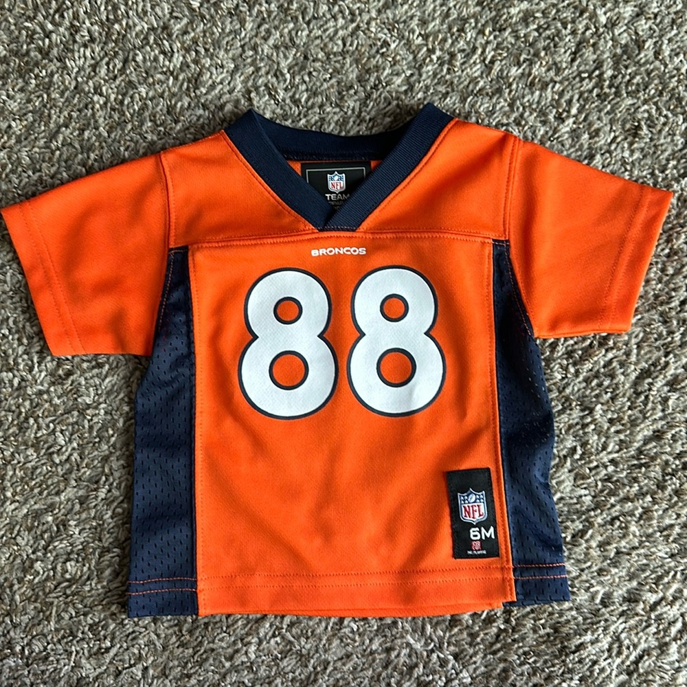 Broncos jersey